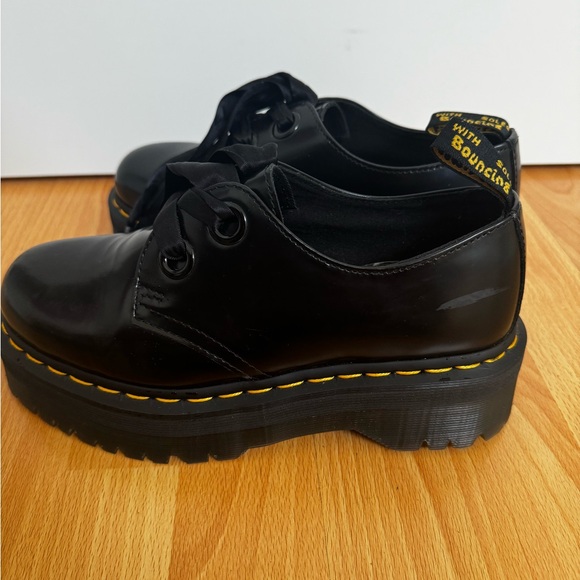 Doc Marten - HOLLY WOMEN'S LEATHER PLATFORM SHOES - size 8 - Picture 5 of 6